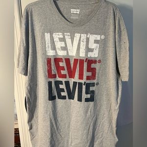 2XL Graphic Tee - Iconic Design in Like New Condition